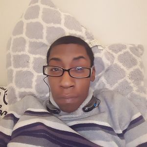 Meet your Posher, Farrah